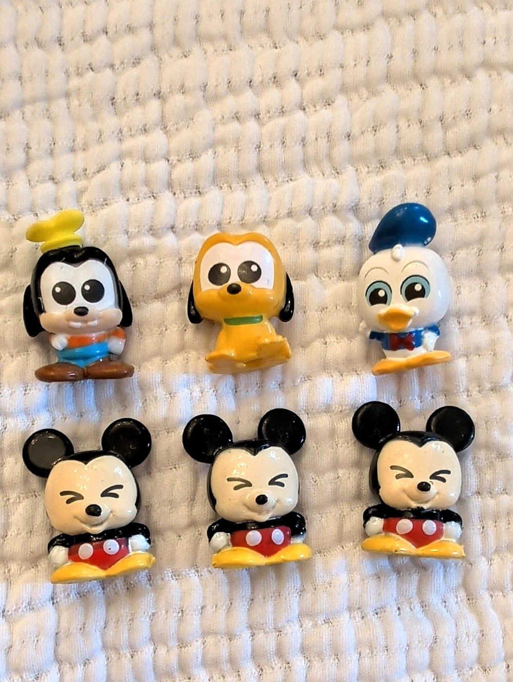 Disney Doorables Squish'Alots Series 1 Mickey Mouse & Friends Lot